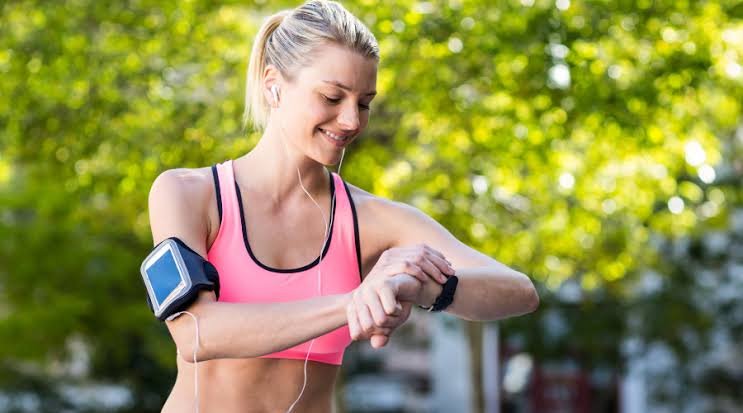 Wearable health tracking devices